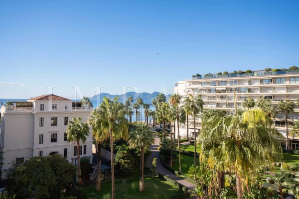 Luxury Apartment for sale in Cannes, 2 595 000 €, Photo 1