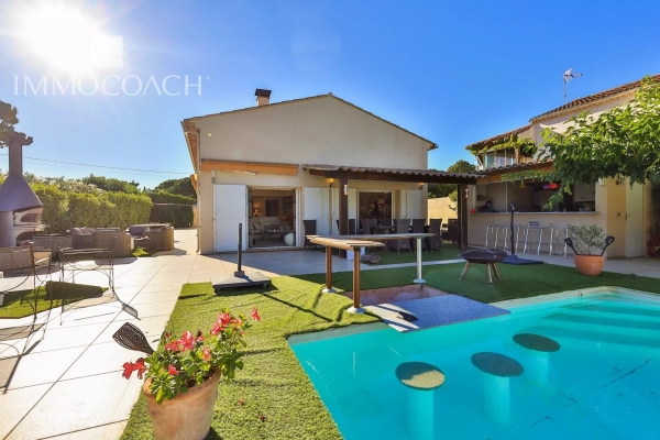 Maison de luxe à vendre à Saint-Tropez, 2 950 000 €, Photo 4