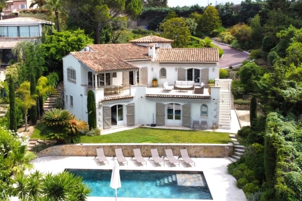 Luxury House for rental in Le Cannet, 9 000 €, Photo 1