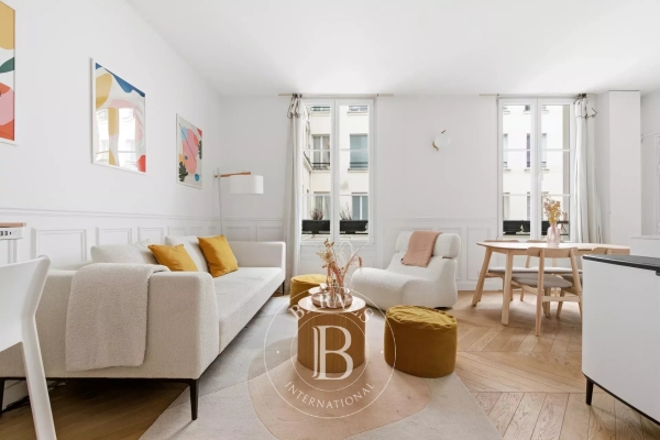 Luxury Apartment for sale in Paris 3ème, 840 000 €, Photo 1