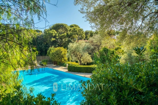 Luxury Apartment for sale in Roquebrune-Cap-Martin, 1 490 000 €, Photo 4