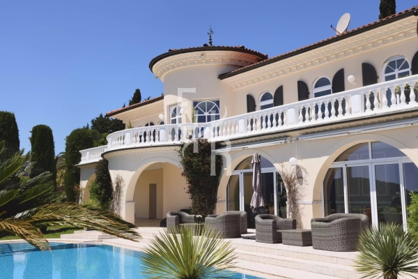 Maison de luxe à vendre à Mandelieu-la-Napoule, 3 200 000 €, Photo 1