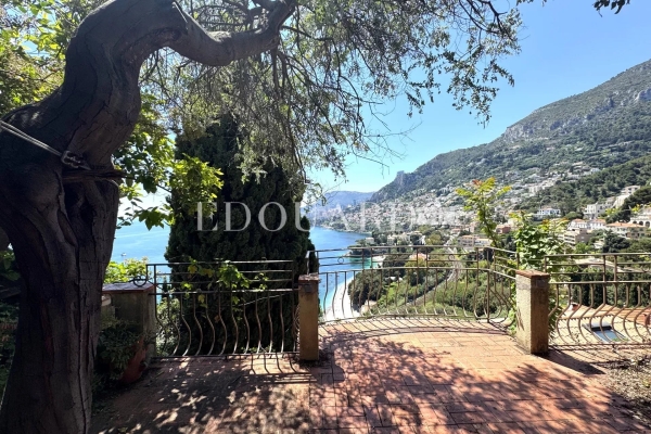 Maison de luxe à vendre à Roquebrune-Cap-Martin, 999 000 €, Photo 1