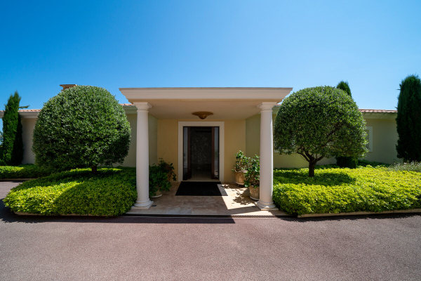 Luxury House for sale in Roquebrune-Cap-Martin, 9 950 000 €, Photo 1