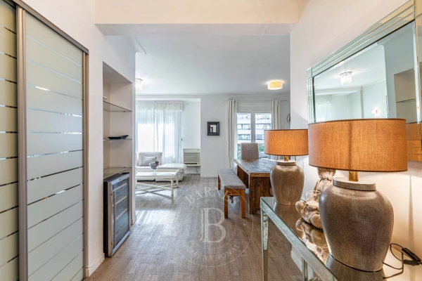 Appartement de luxe à louer à Cannes, 1 600 €, Photo 1
