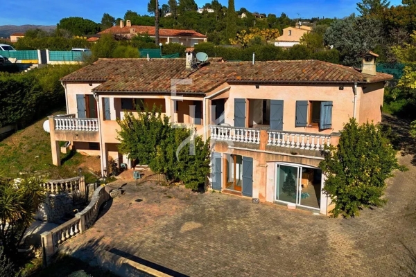 Maison de luxe à vendre à Peymeinade, 679 000 €, Photo 1