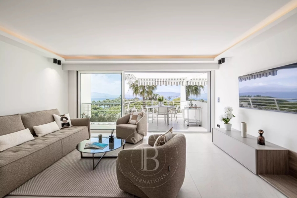 Luxury Apartment for sale in Cannes, 2 495 000 €, Photo 3