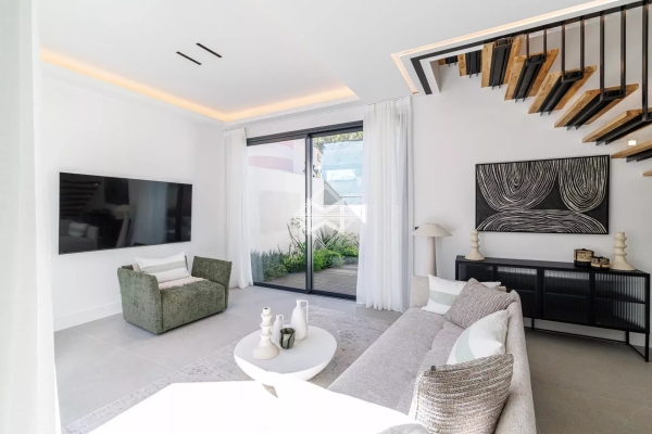 Maison de luxe à vendre à Saint-Jean-Cap-Ferrat, 2 800 000 €, Photo 6