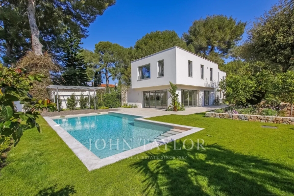 Luxury House for sale in Cap d'Antibes, 4 200 000 €, Photo 1