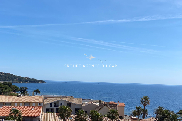 Appartement de luxe à vendre à Sainte-Maxime, 499 000 €, Photo 1