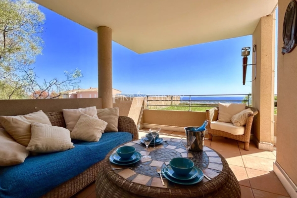 Appartement de luxe à vendre à Mandelieu-la-Napoule, 449 000 €, Photo 1