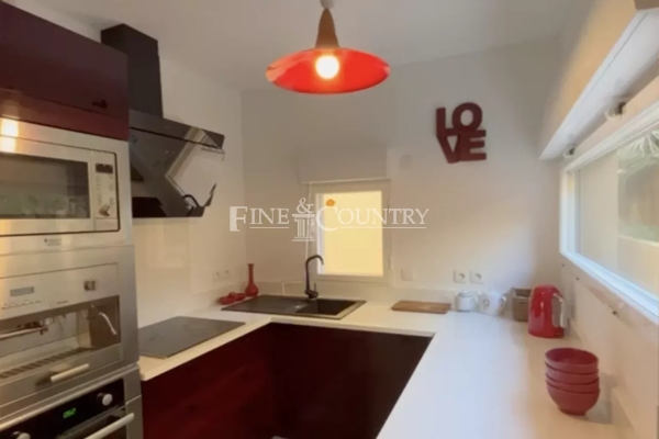 Luxury Apartment for sale in Mandelieu-la-Napoule, 429 000 €, Photo 5