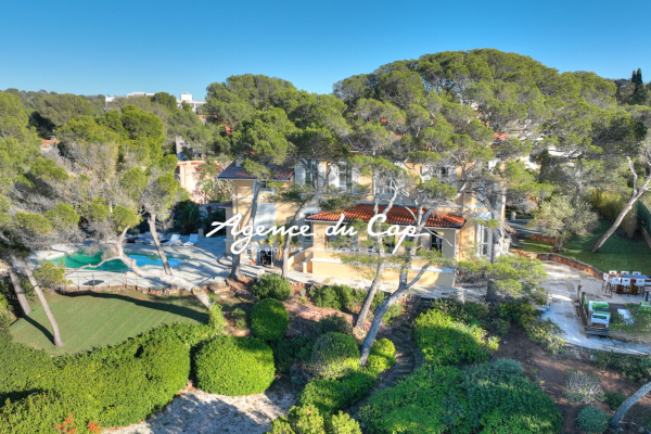 Maison de luxe à vendre à Saint-Raphaël, 5 775 000 €, Photo 1