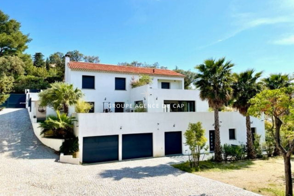 Maison de luxe à vendre à Sainte-Maxime, 1 720 000 €, Photo 1