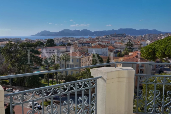 Appartement de luxe à vendre à Cannes, 1 750 000 €, Photo 1