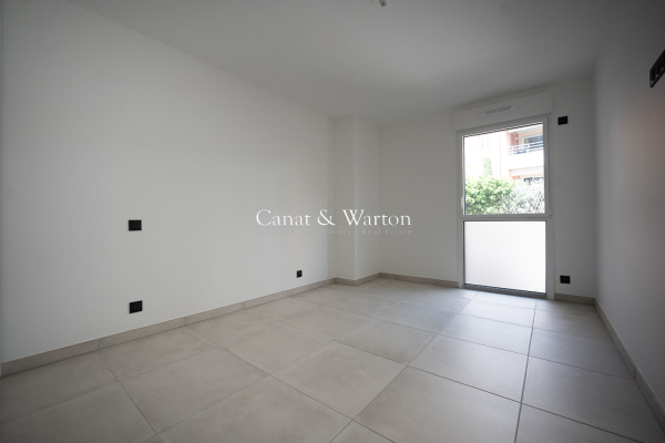 Luxury Apartment for sale in Saint-Raphaël, 895 000 €, Photo 6