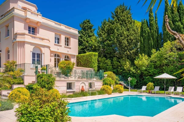 Maison de luxe à louer à Cannes, 8 000 €, Photo 1