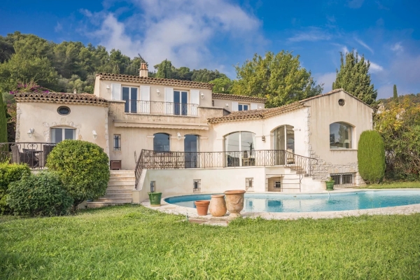 Maison de luxe à vendre à La Colle-sur-Loup, 1 850 000 €, Photo 1