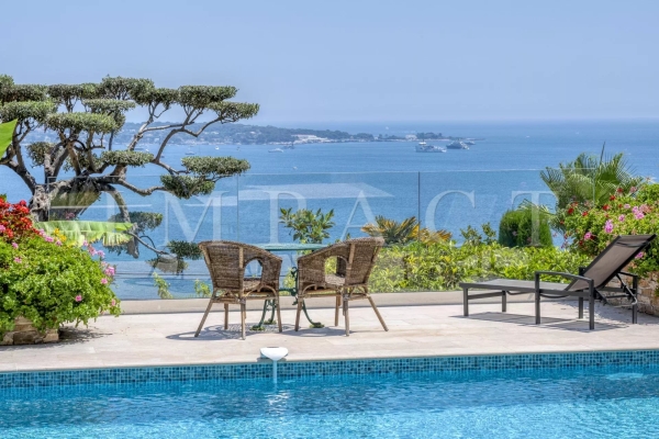 Luxury House for rental in Vallauris, 10 500 €, Photo 1