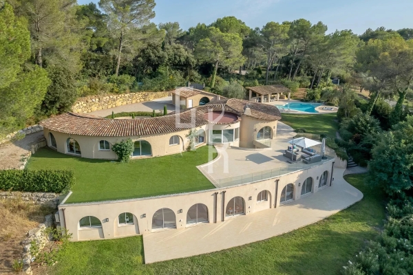 Maison de luxe à vendre à Mouans-Sartoux, 3 790 000 €, Photo 1