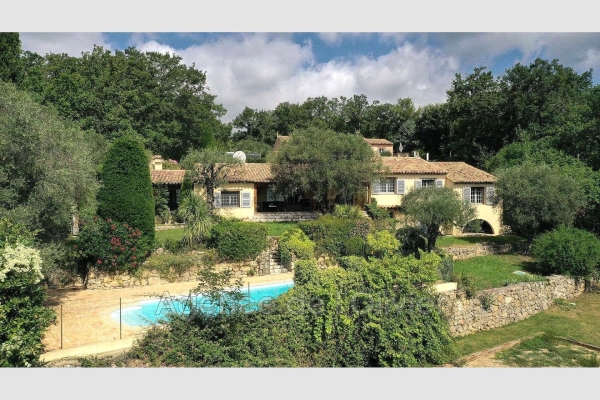 Maison de luxe à vendre à Le Rouret, 1 100 000 €, Photo 1