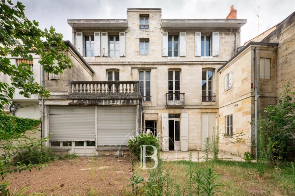 Maison de luxe à vendre à Bordeaux, 1 300 000 €, Photo 1