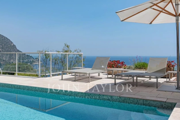 Luxury House for sale in Èze, 2 800 000 €, Photo 1