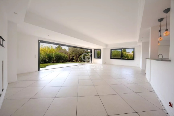 Maison de luxe à vendre à Mougins, 1 690 000 €, Photo 3