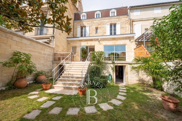 Maison de luxe à vendre à Bordeaux, 2 490 000 €, Photo 1