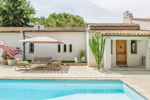 Maison de luxe à vendre à Biot, 1 595 000 €, Photo 1