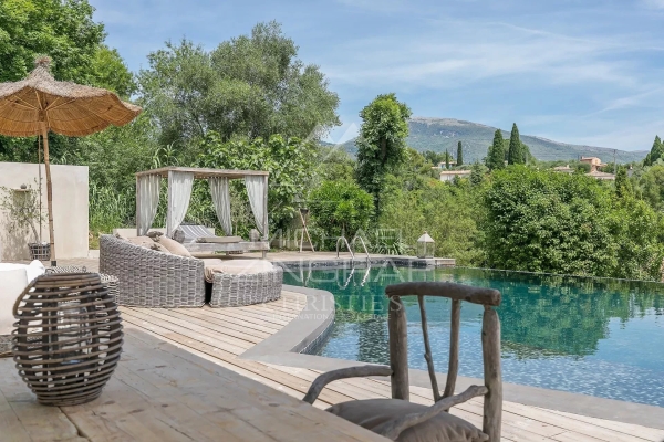 Maison de luxe à vendre à Le Rouret, 1 895 000 €, Photo 1