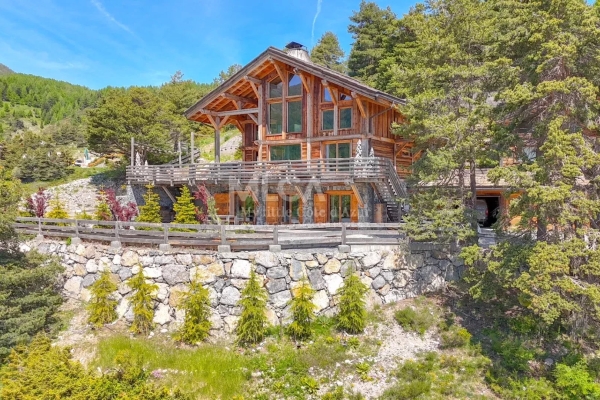 Luxury House for sale in Auron, 3 990 000 €, Photo 1