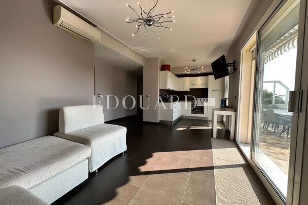 Luxury Apartment for sale in Menton, 750 000 €, Photo 3