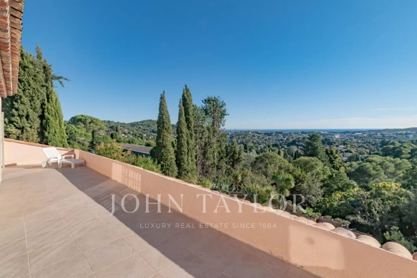 Luxury House for sale in Mougins, 2 992 500 €, Photo 3