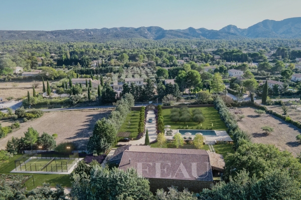 Luxury House for sale in Eygalières, 1 698 000 €, Photo 4