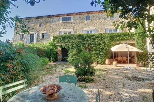 Maison de luxe à vendre à Moussac, 924 000 €, Photo 1