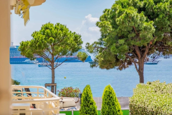 Appartement de luxe à vendre à Cannes, 1 590 000 €, Photo 1