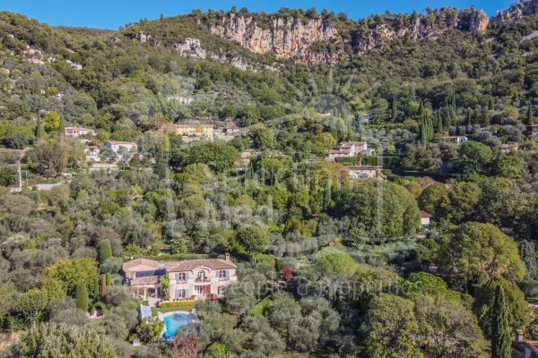 Maison de luxe à vendre à Grasse, 2 340 000 €, Photo 1