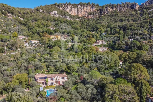 Maison de luxe à vendre à Grasse, 2 340 000 €, Photo 1