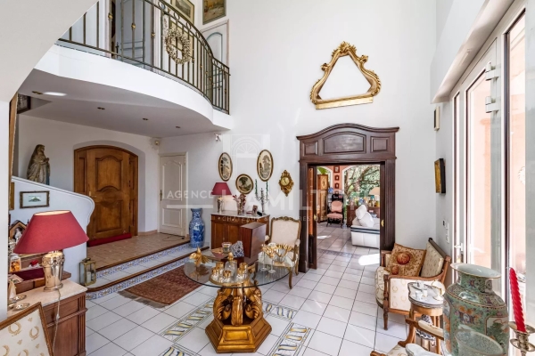Luxury House for sale in Grasse, 2 340 000 €, Photo 4