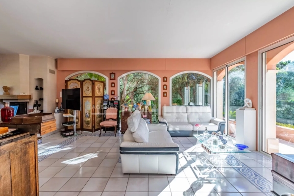Luxury House for sale in Grasse, 2 340 000 €, Photo 6
