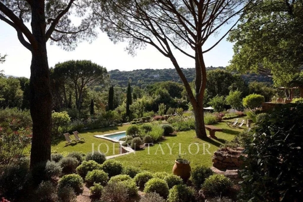 Luxury House for sale in Grimaud, 4 500 000 €, Photo 2