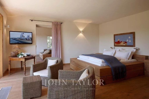 Luxury House for sale in Grimaud, 4 500 000 €, Photo 6