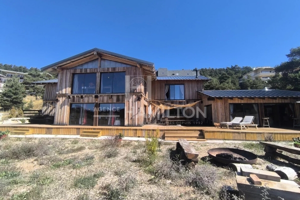 Maison de luxe à vendre à Gréolières, 750 000 €, Photo 1