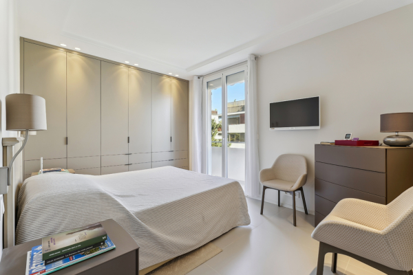 Luxury Apartment for sale in Cannes, 775 000 €, Photo 4