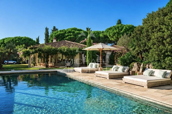 Maison de luxe à louer à Saint-Tropez, 35 000 €, Photo 1
