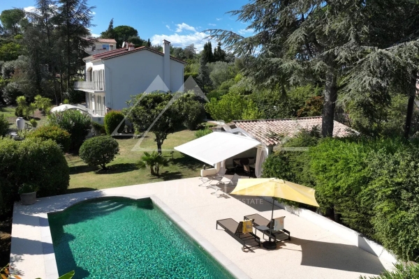 Maison de luxe à vendre à La Roquette-sur-Siagne, 1 980 000 €, Photo 1