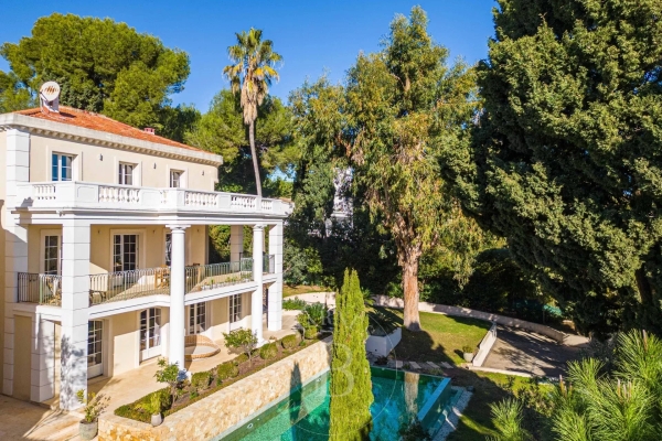 Maison de luxe à vendre à Antibes, 4 290 000 €, Photo 1
