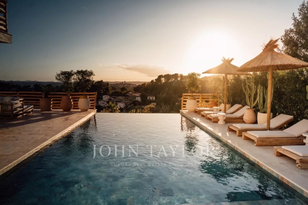 Maison de luxe à louer à Saint-Paul-de-Vence, 12 000 €, Photo 1