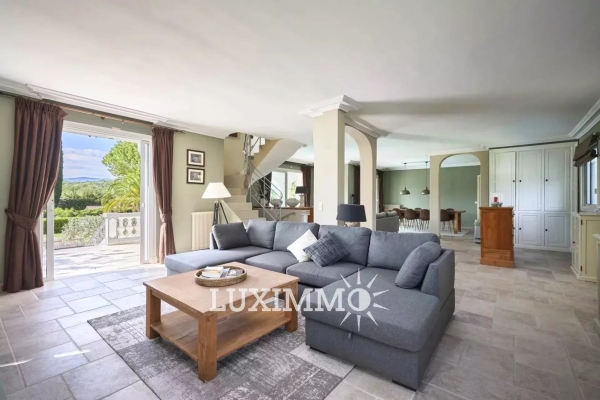 Maison de luxe à vendre à Mougins, 1 790 000 €, Photo 4